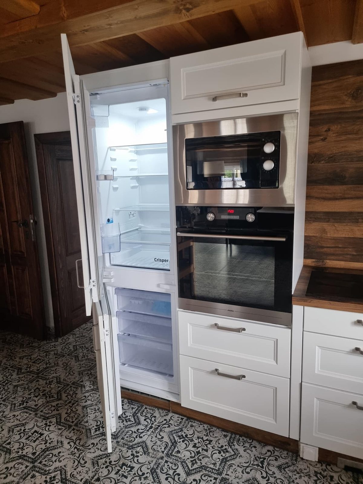 Lednice a vestavěné trouby
